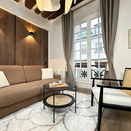 Apartment Unique Near Notre-dame Paris