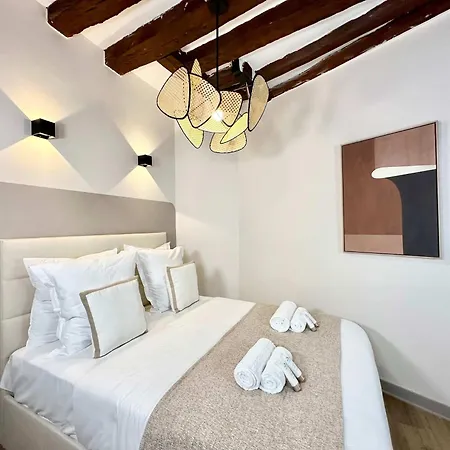 아파트 Unique Near Notre-dame 파리